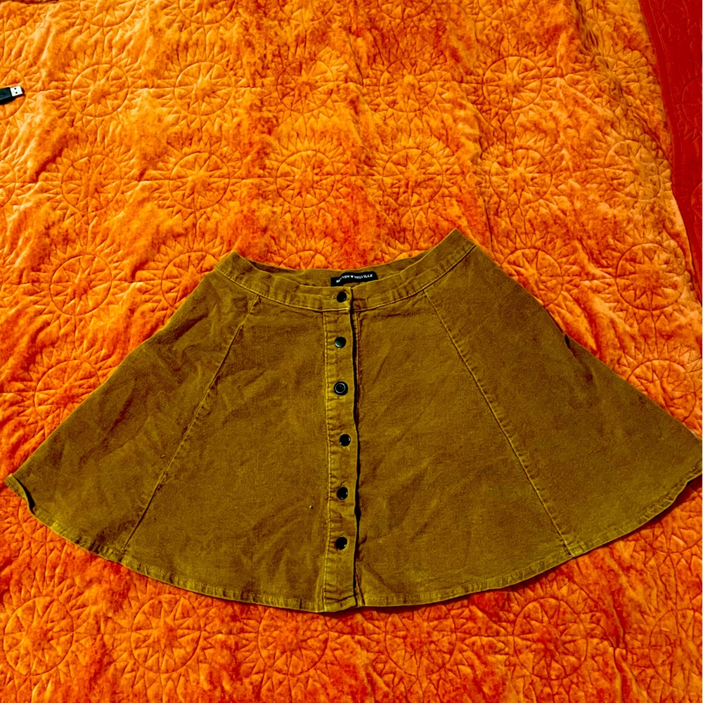 Brandy Melville Skater skirt